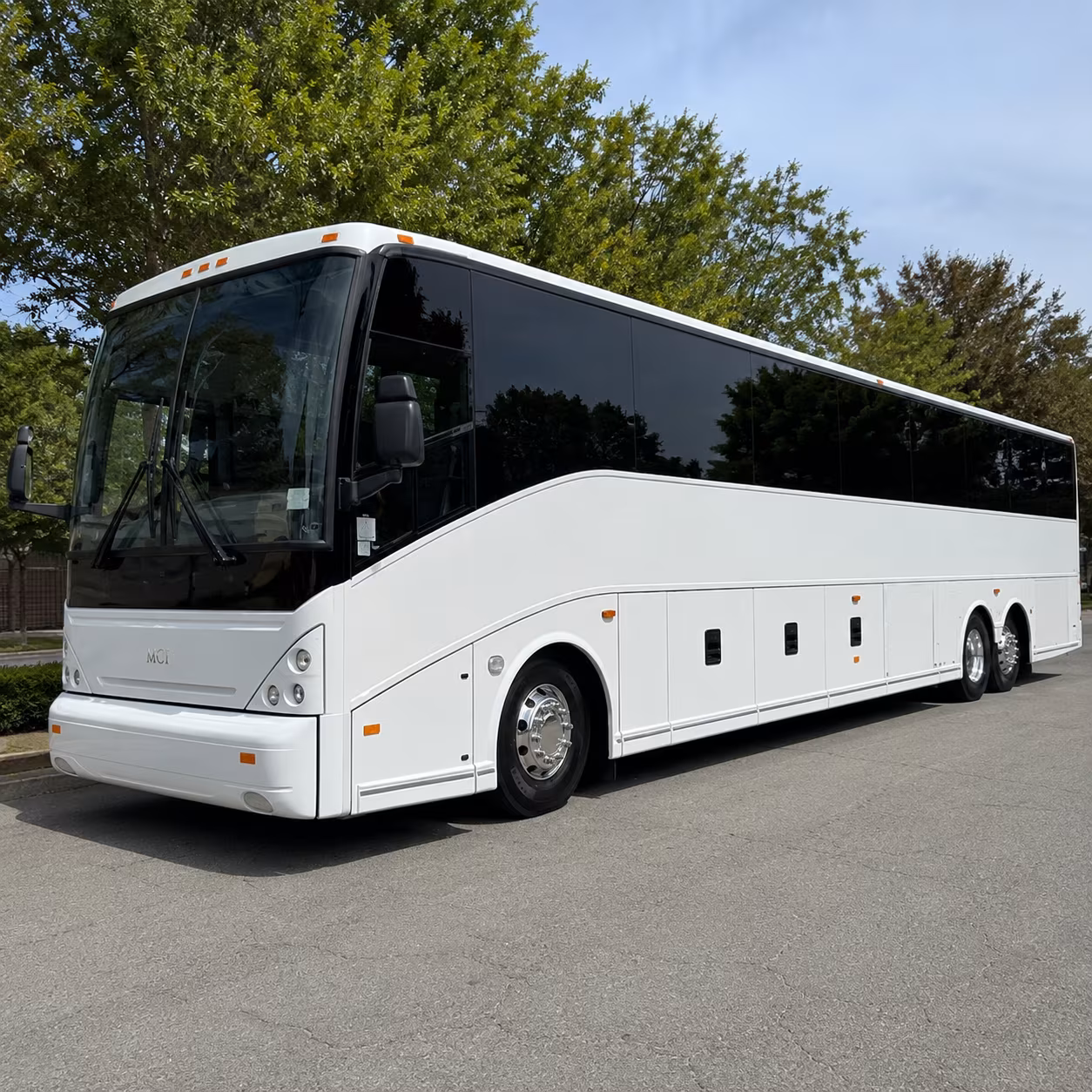 busrentalsantamonica com connects you to airport buses for ontario john wayne and regional airports
