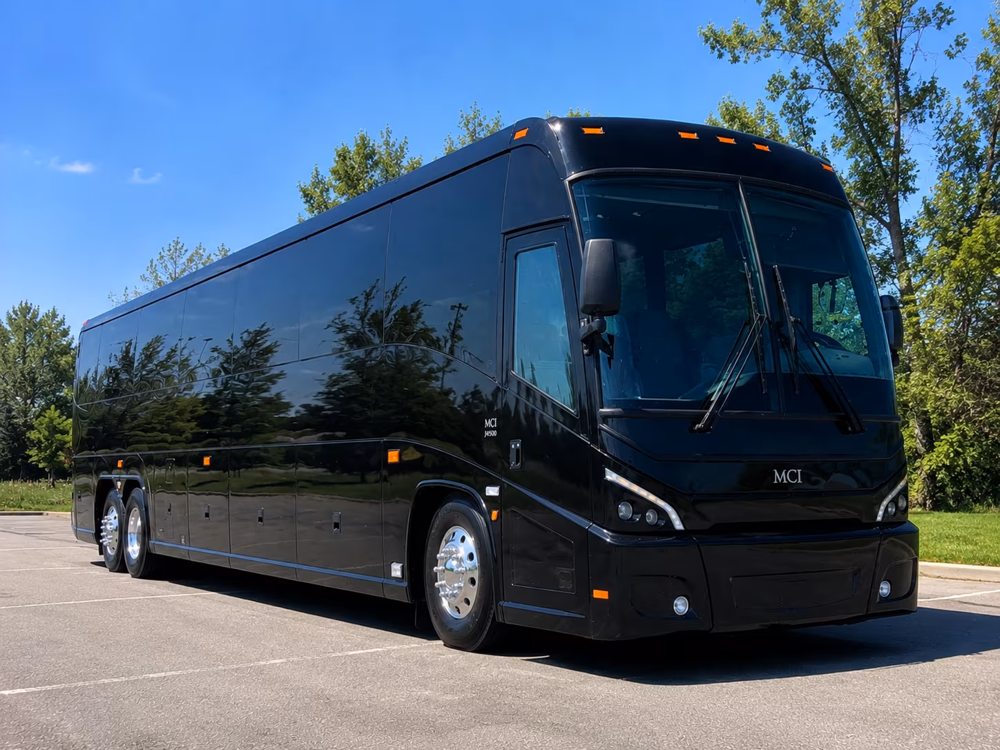 how the type of bus changes the price in santa monica california
