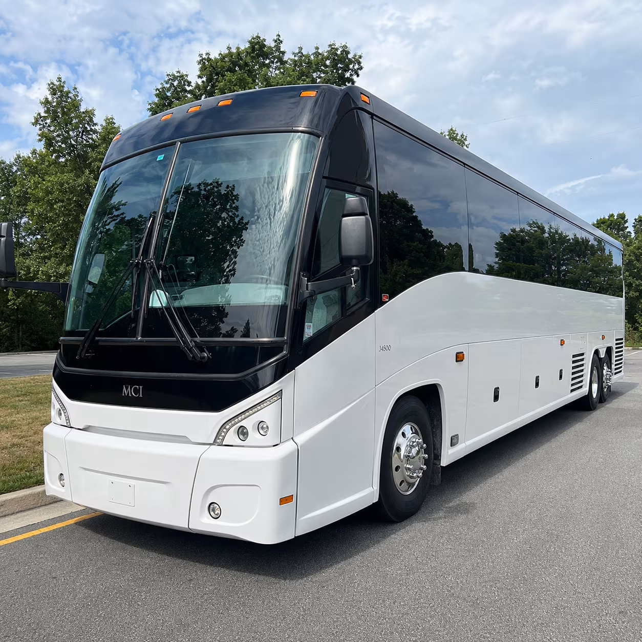 party bus rentals for santa monica concert nights