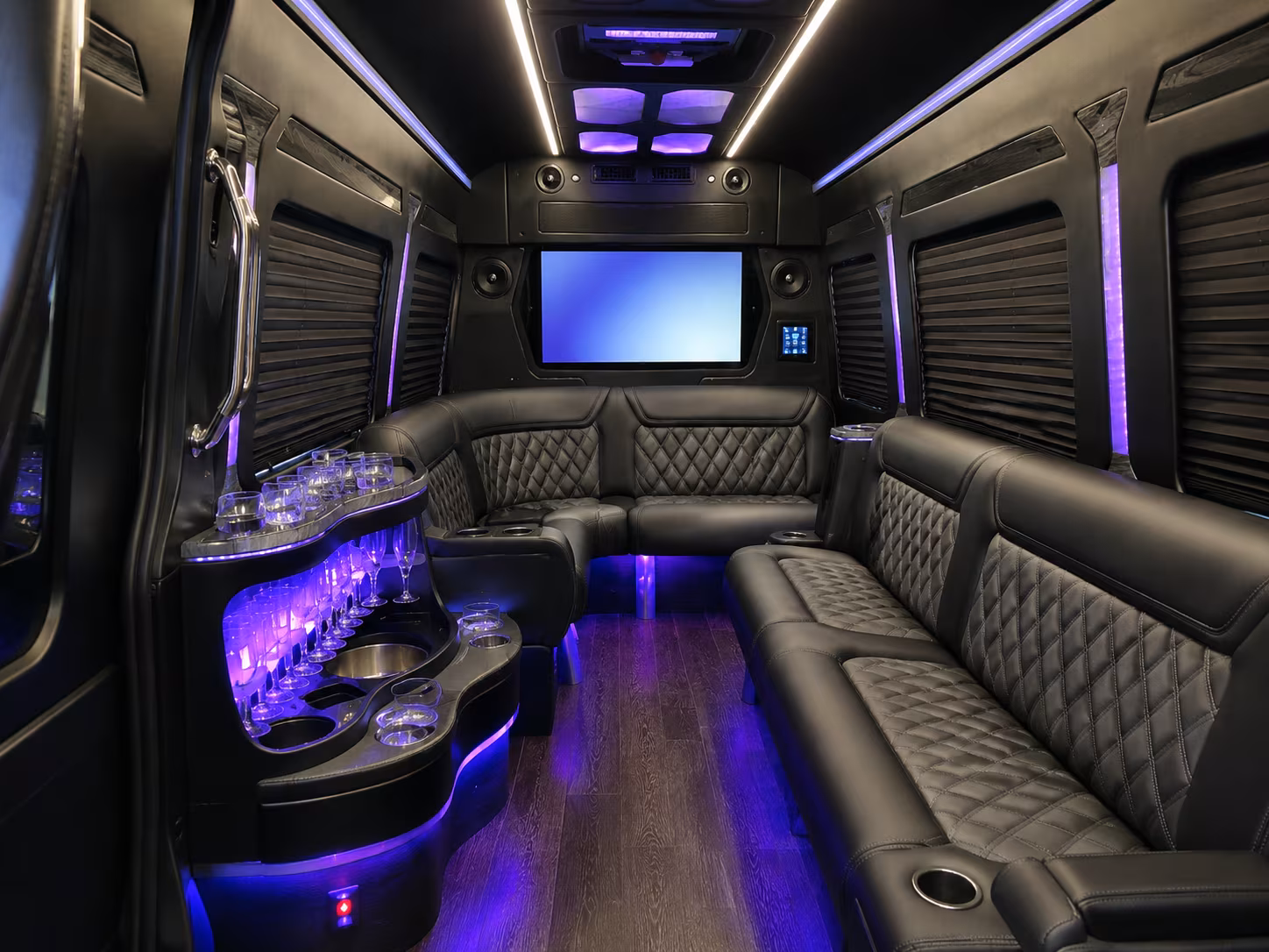 silicon beach cross campus shuttle buses for santa monica tech teams